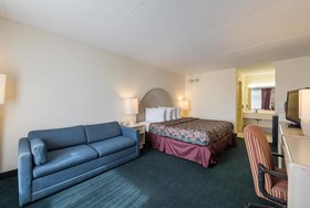OYO Hotel Sweetwater TN West