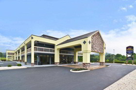 Best Western Cades Cove Inn