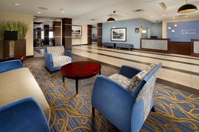 Holiday Inn Express Tullahoma