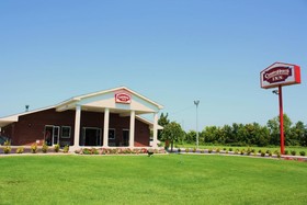 Country Hearth Inn & Suites - Union City
