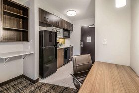 MainStay Suites
