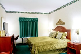 Grand Vista Hotel & Suites