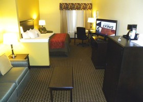 Comfort Inn & Suites