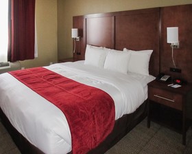 Comfort Suites