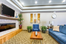 Comfort Suites