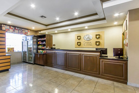 Comfort Suites