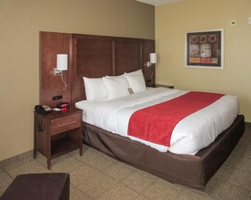 Comfort Suites