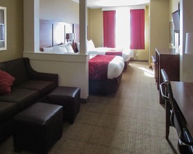 Comfort Suites