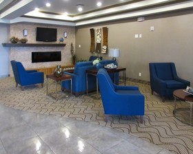 Comfort Suites