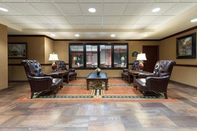 Big Country Hotel & Suites