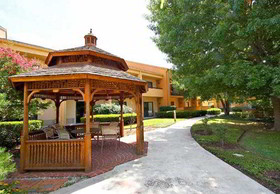 Courtyard Dallas Addison/Midway