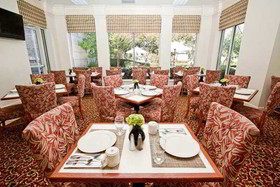 Hilton Garden Inn Addison