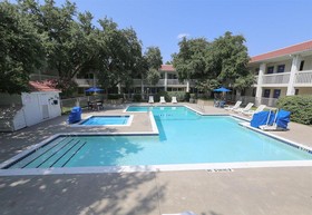 Motel 6 Dallas - Addison
