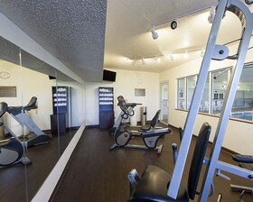 Quality Suites Addison-Dallas