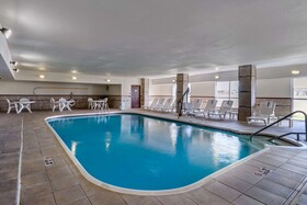 Quality Suites Addison-Dallas