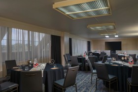 Renaissance Dallas Addison Hotel