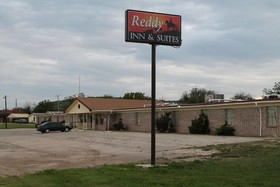 Reddy Inn and Suites