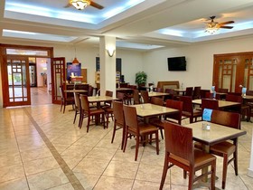 Holiday Inn Express Hotel & Suites Alice