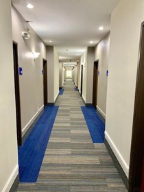 Holiday Inn Express Hotel & Suites Alice