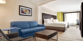 Holiday Inn Express & Suites Allen