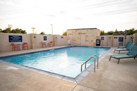 Tru by Hilton Allen Dallas