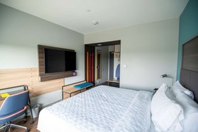 Tru by Hilton Allen Dallas