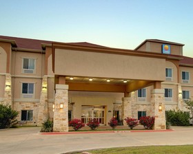 Comfort Inn & Suites Alvarado