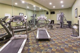 Holiday Inn Express Alvarado