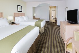 Holiday Inn Express Alvarado