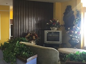 Camelot Inn