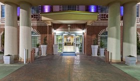 Holiday Inn Express & Suites Amarillo East