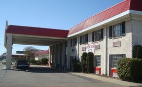 Rest Inn - Extended Stay I-40 Airport, Wedding & Event Center