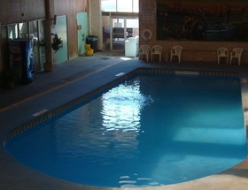 Rest Inn - Extended Stay I-40 Airport, Wedding & Event Center