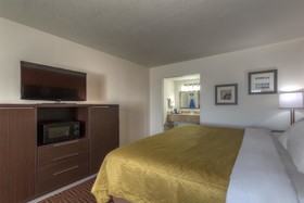 Quality Inn East