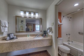 Quality Inn East