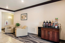 Cobblestone Hotel & Suites - Andrews