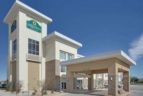 La Quinta Inn & Suites by Wyndham Andrews