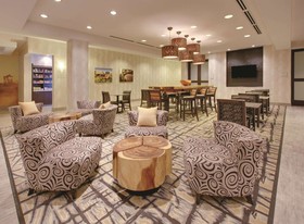 La Quinta Inn & Suites by Wyndham Andrews