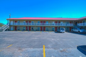 Days Inn by Wyndham Aransas Pass