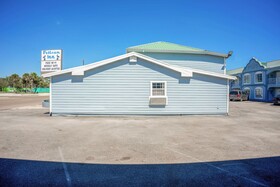 Pelican Inn by Belvilla Aransas Pass, TX