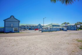 Pelican Inn by Belvilla Aransas Pass, TX