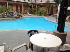 Budget Host Inn Arlington