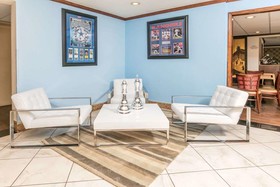 Baymont by Wyndham Arlington At Six Flags Dr