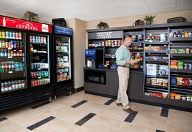 Sonesta Simply Suites Arlington