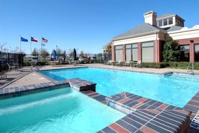 Courtyard Dallas Arlington/Entertainment District