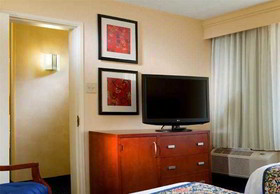 Courtyard Dallas Arlington/Entertainment District