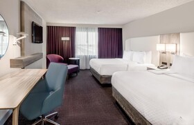 Crowne Plaza Arlington - Ballpark - Stadium