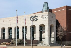 Crowne Plaza Arlington - Ballpark - Stadium