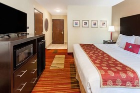 Days Inn by Wyndham Arlington