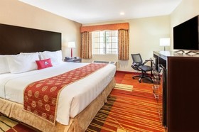 Days Inn by Wyndham Arlington